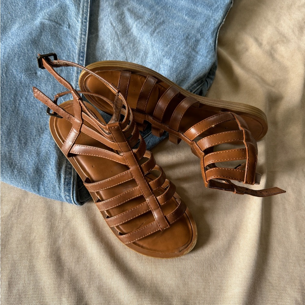 Aeropostale Gladiator Sandals